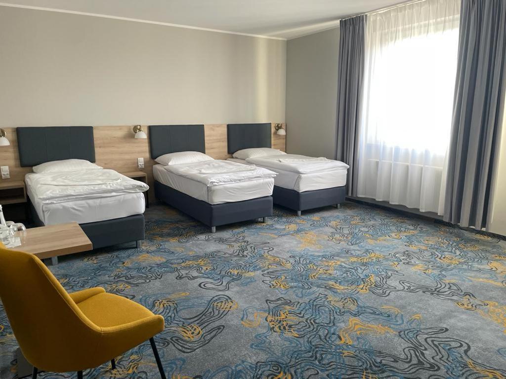Hotel Dobosz Полице Екстериор снимка