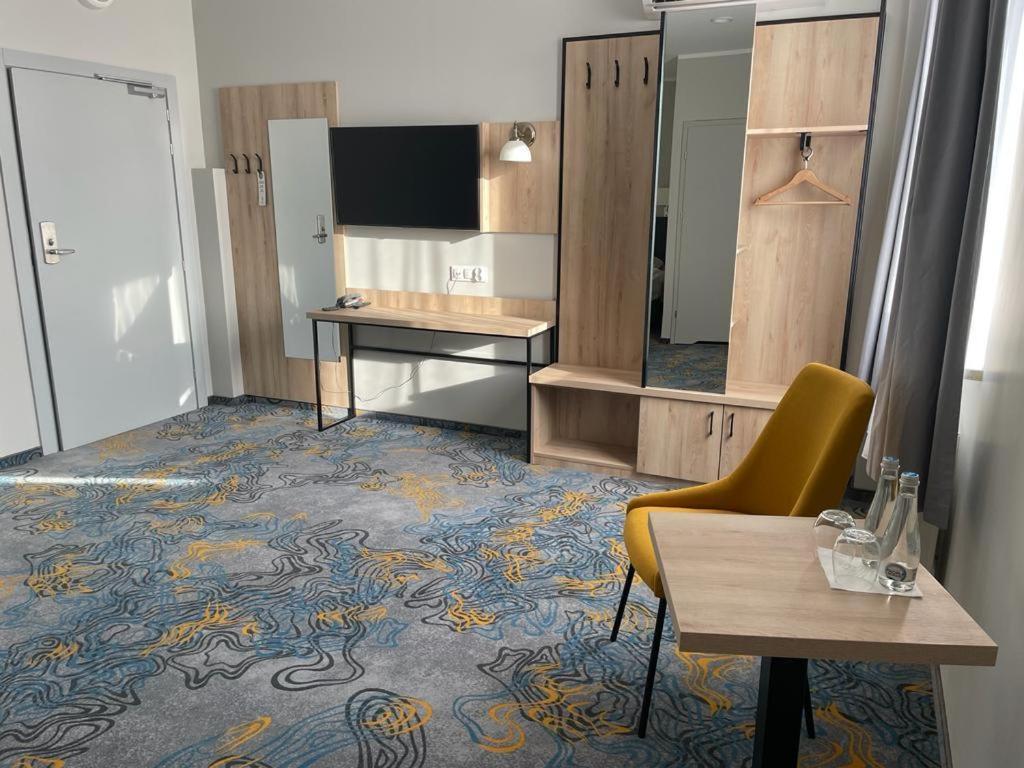 Hotel Dobosz Полице Екстериор снимка