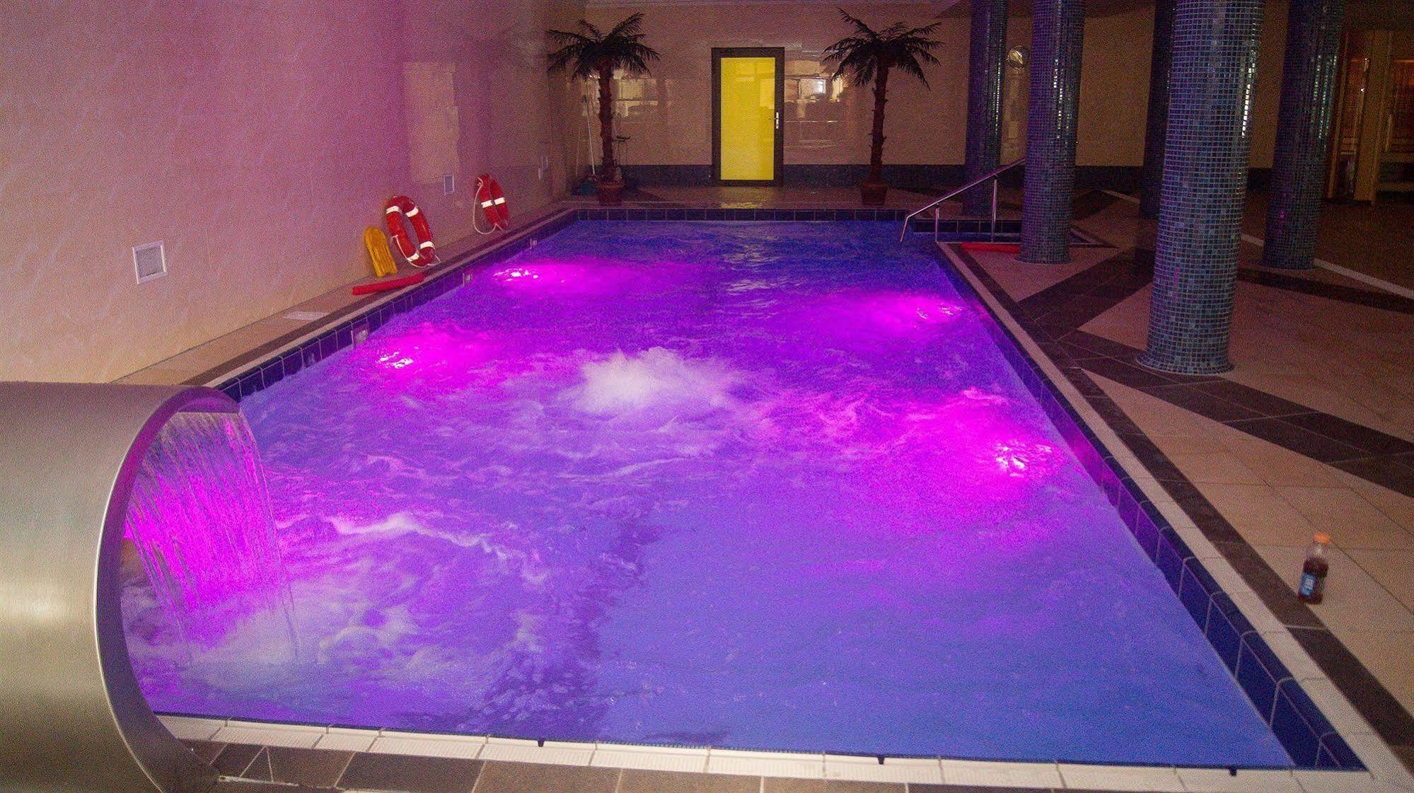 Hotel Dobosz Полице Екстериор снимка